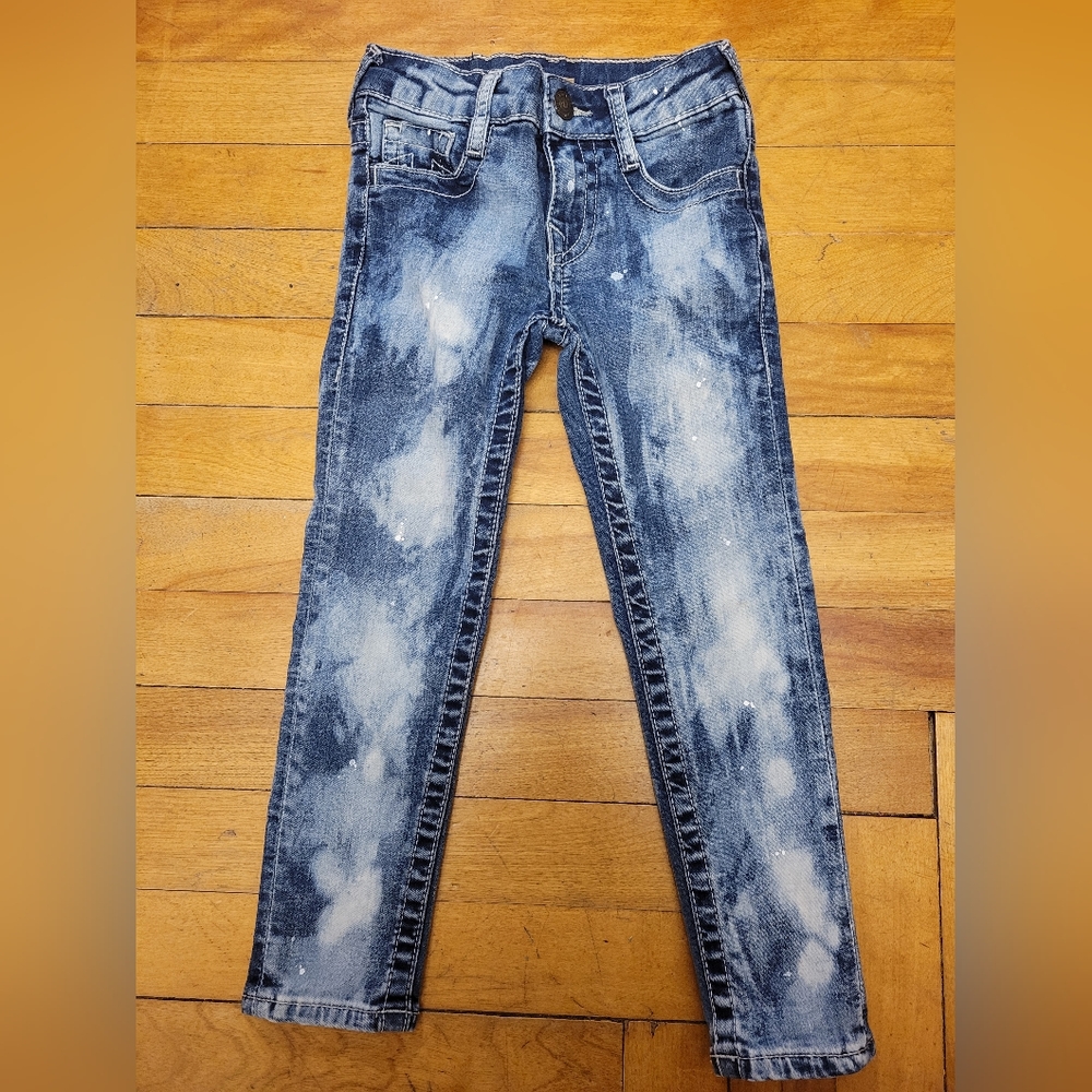 True Religion Denim Jeans Paint Splatter & Rugged Distressed style Like NEW Sz 4 - Picture 5 of 6